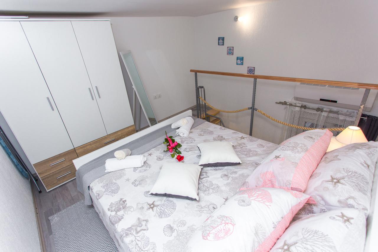 Studio Apartment Vasilj Сплит Экстерьер фото